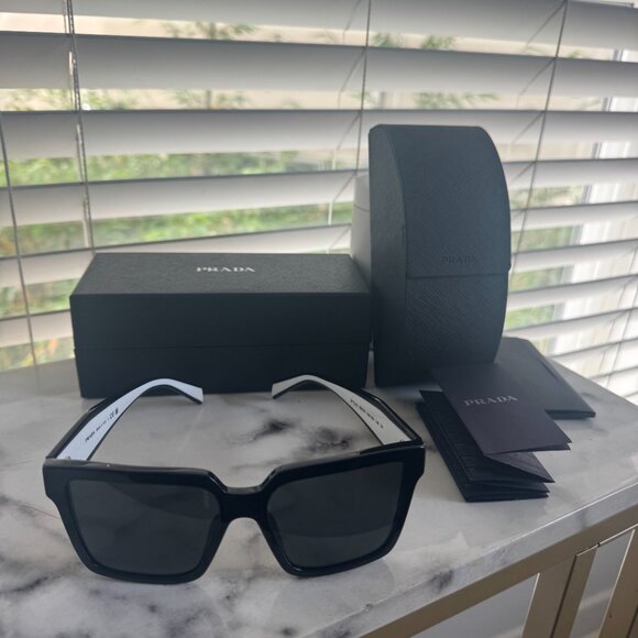 SOLD! PRADA PR 24ZS 56 Women's Square Sunglasses - Black/Gray - New in Box - Picture 13 of 13